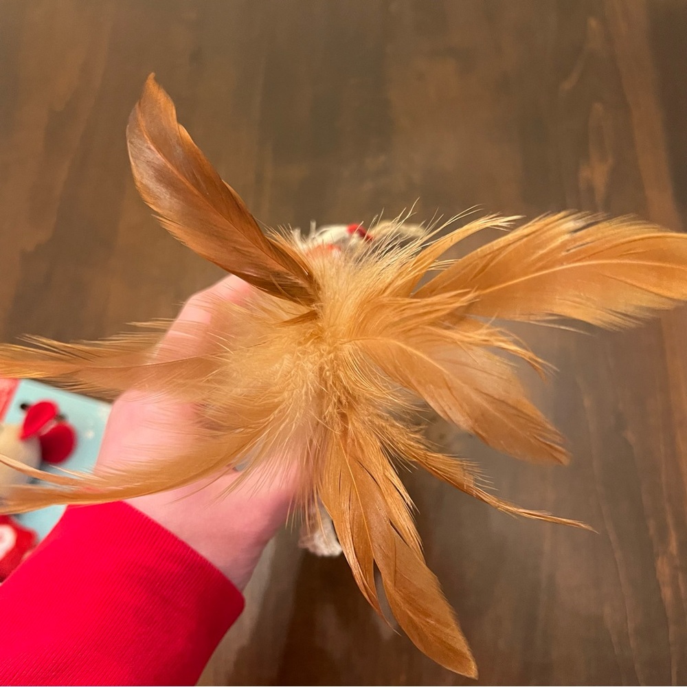 2 Cat Toys with Feathers, 1 NWT and 1 LIKE NEW - Picture 5 of 6